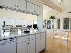 Interior - 4 bedroom accommodation in High Bar Harbor (High Bar Harbor)