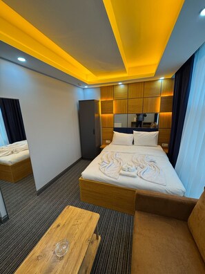 開放式客房 | 高級寢具、免費 Wi-Fi、床單