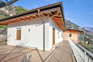 Exterior detail - Casa Panorama Tremosine (Tremosine)