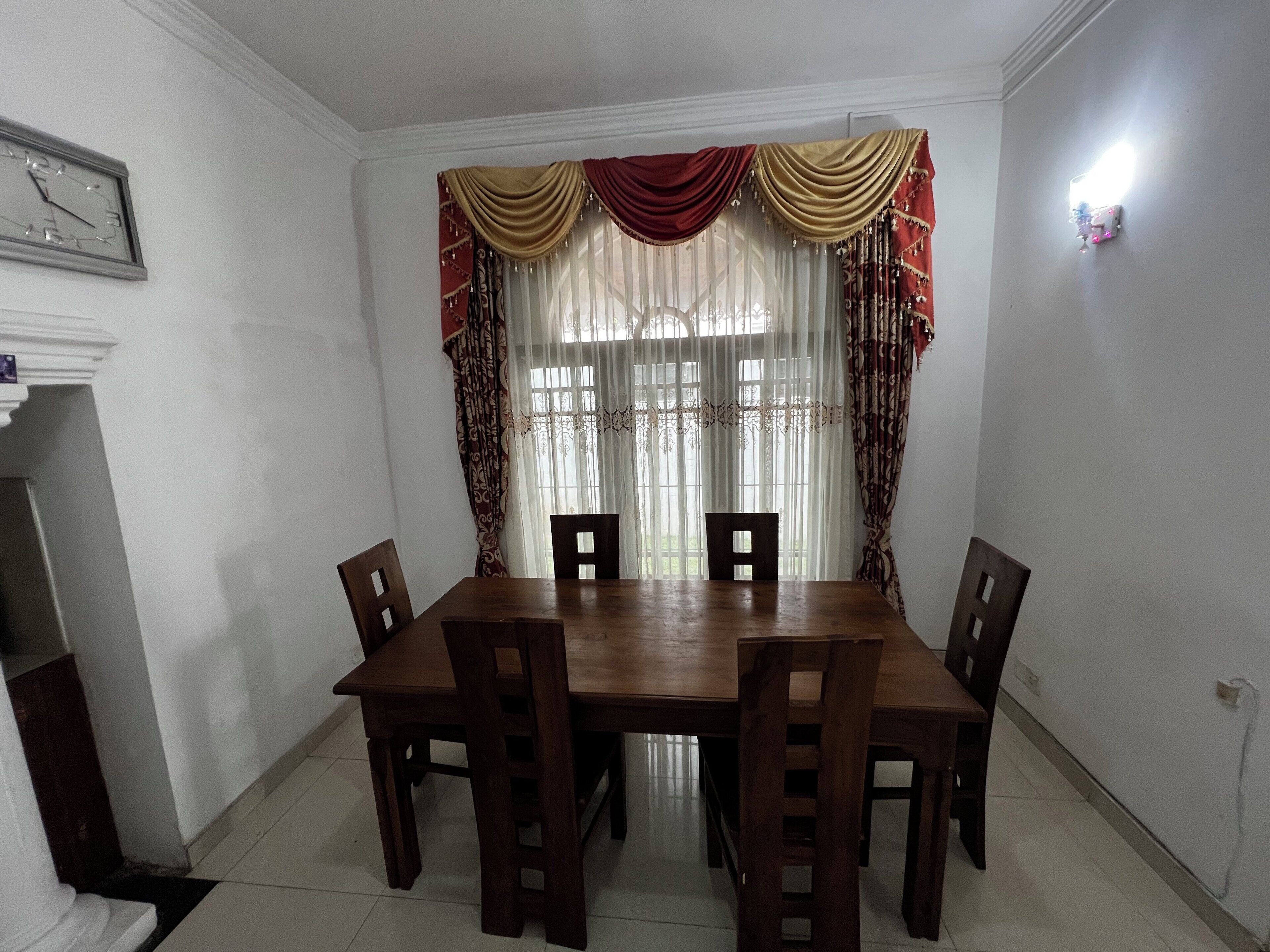 Villa Deluxe, 4 chambres, climatisation, vue jardin | Salle à manger