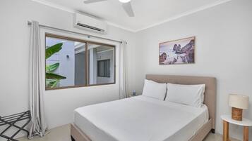 5 makuuhuonetta, silitysrauta/-lauta, internet, vuodevaatteet