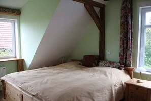 2 多间卧室、办公桌、熨斗/熨衣板、免费 WiFi