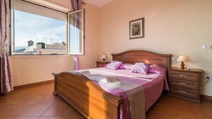 Apartment | 3 bedrooms - Casa Pineta 1 in Cala Gonone (Dorgali)