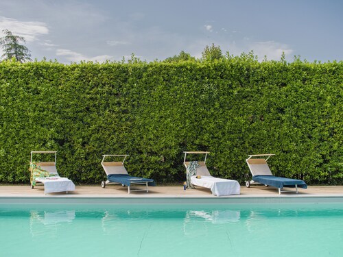 Villa / Independent home in Lucca mit 3 Schlafzimmern 8 Schlafplätzen