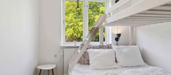 Well-located and newly renovated holiday home