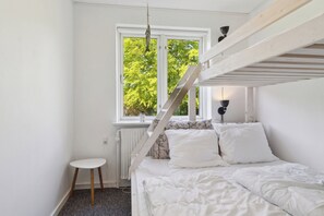 4 chambres, fer et planche à repasser, Wi-Fi gratuit