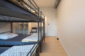 2 bedrooms, free WiFi
