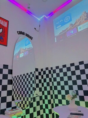 Habitación básica doble | Cortinas blackout, insonorización y wifi gratis 
