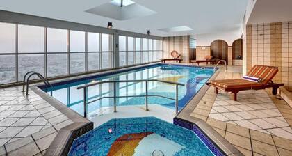 Apartment in DIFC with Iconic Burj Khalifa View