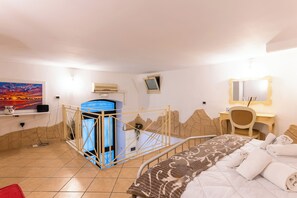 Family Apartment, Multiple Bedrooms (Fiera House in the city center) | 1 bedroom, free WiFi, bed sheets - Fiera House in the City Center (Catania)