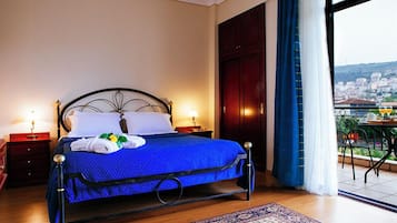 Standard Double or Twin Room, Balcony | In-room safe, laptop workspace, soundproofing, iron/ironing board