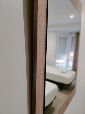 Twin Room | Free WiFi