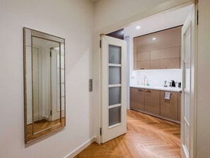 Nicht klassifiziertes Bild, 2 von 21, Schaltfläche