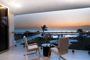 Suite Room With Sea View | 발코니 전망