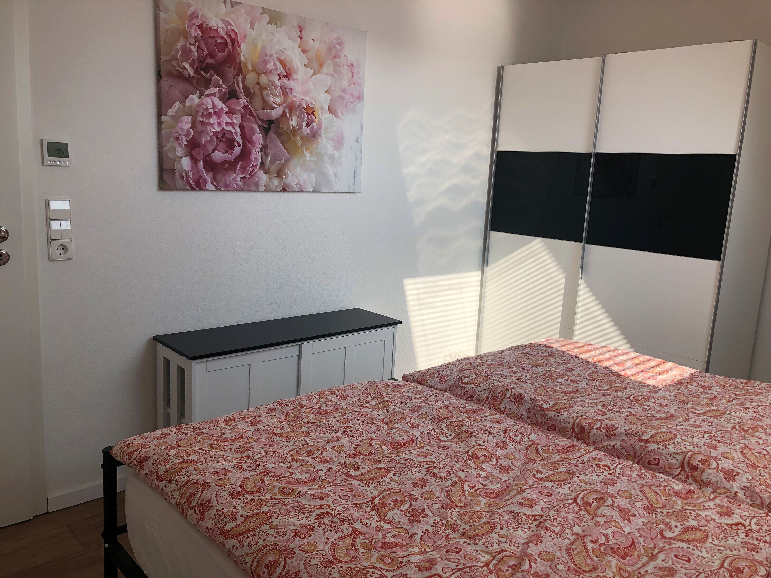 2 chambres, fer et planche à repasser, Wi-Fi gratuit, draps fournis