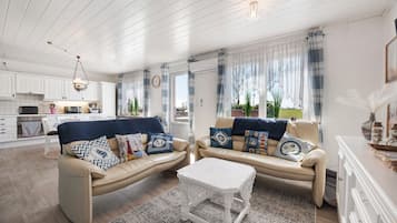 Fernseher, Tischtennisplatte