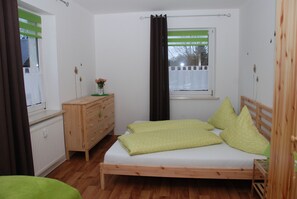 2 bedrooms, free WiFi, bed sheets