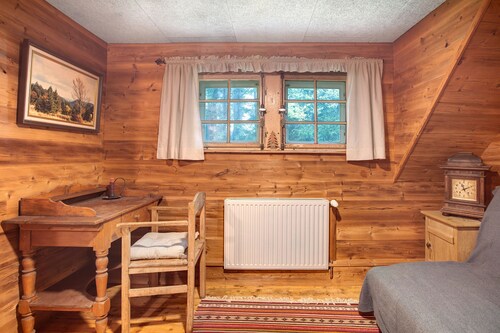 Ferienhaus 'Zähringer Hütte' mit privatem Garten und Wi-Fi