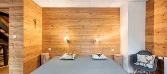 Holiday Home 'Zähringer Hütte' with Private Garden and Wi-Fi