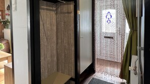 Ảnh chưa phân loại, 4 trong số 104 ảnh, nút