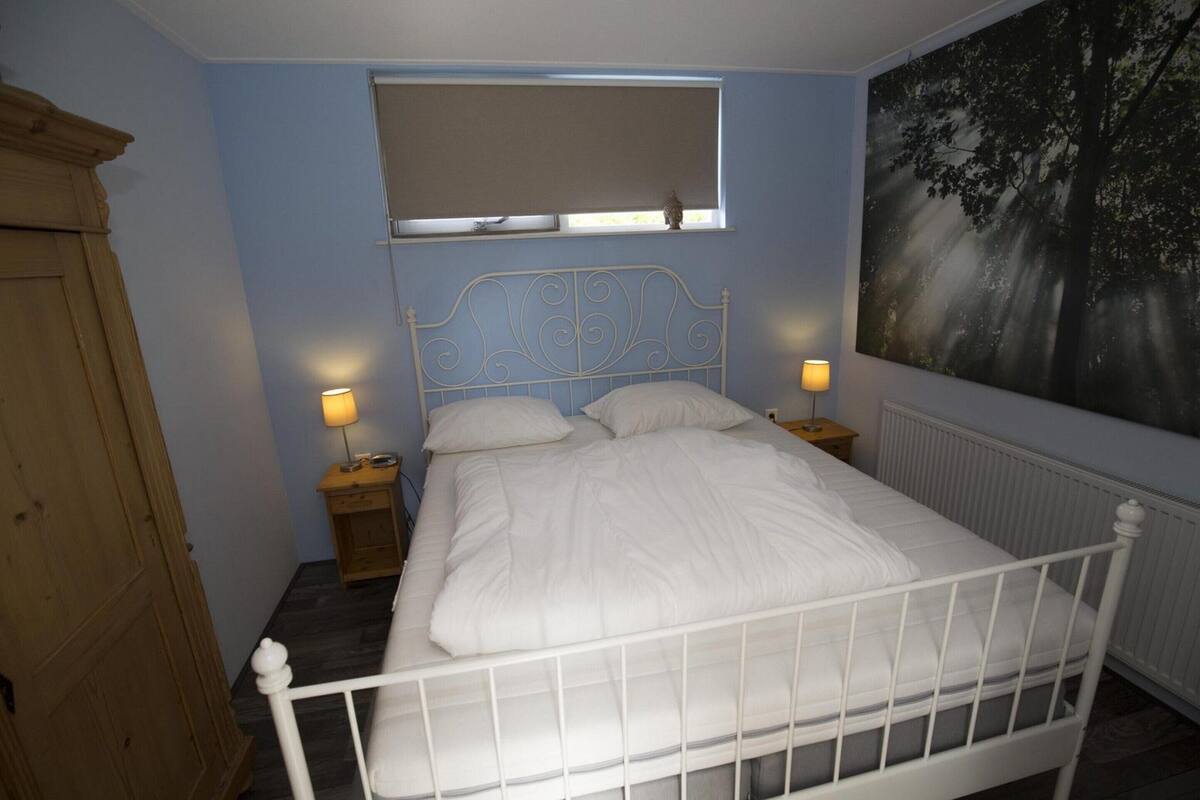 13 habitaciones, muebles diferentes y ropa de cama