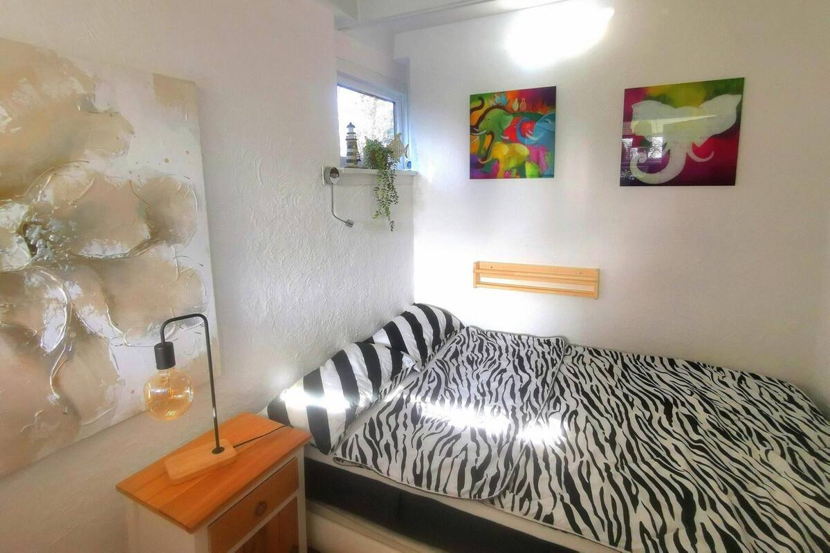 Comfort House, 2 Bedrooms | 2 bedrooms, individually furnished, iron/ironing board