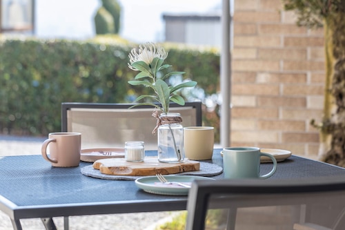 Ferienwohnung 'Frank' mit Seeblick, privater Terrasse und Wi-Fi