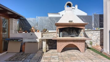 Aire de pique-nique/barbecue