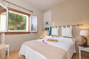 Standard Apartment, Multiple Bedrooms (Dimora Ametista) | 1 bedroom, free WiFi, bed sheets - Dimora Apartments (Arzachena)