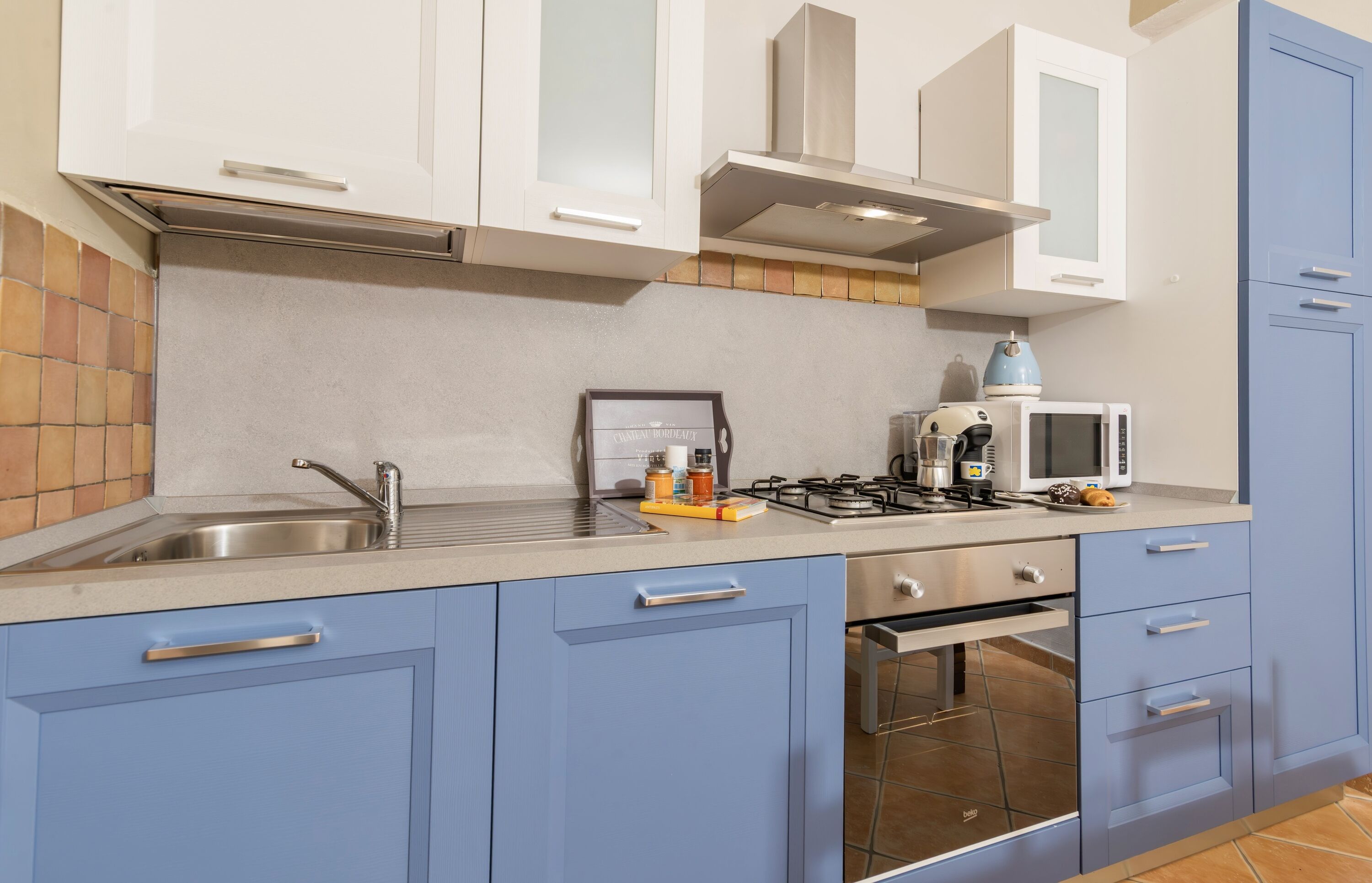 Standard Apartment, Multiple Bedrooms (Dimora Ametista) | Private kitchen | Fridge, microwave, oven, stovetop