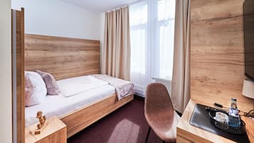 Chambre Simple | 1 chambre, coffres-forts dans les chambres, rideaux occultants