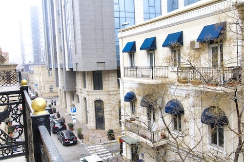Pilot Inn Hotel Baku