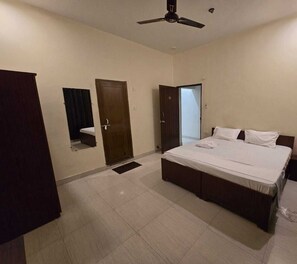 Free WiFi - Serene Stays (Gurugram)