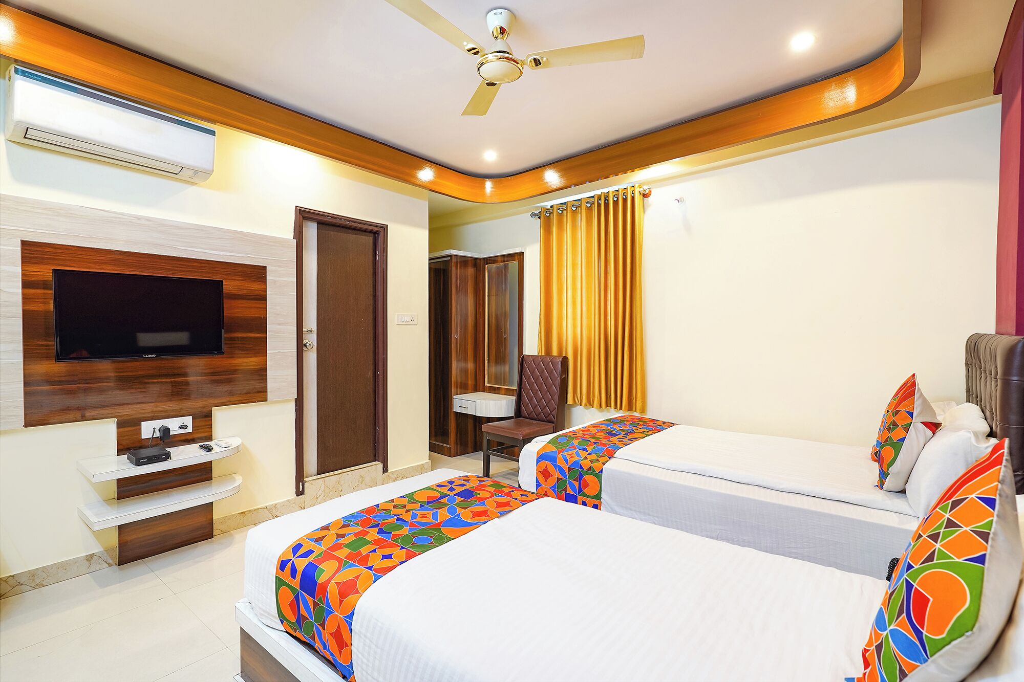 埃及棉床单、高档床上用品、客房内保险箱、免费 WiFi