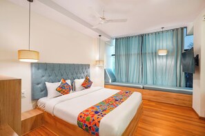Deluxe Room | Egyptian cotton sheets, premium bedding, in-room safe, free WiFi - Oriva Joven's Central - Brigade Road (Bangalore)