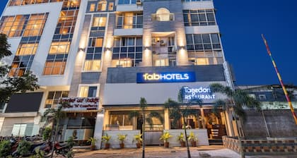 FabHotel Royal N Comforts