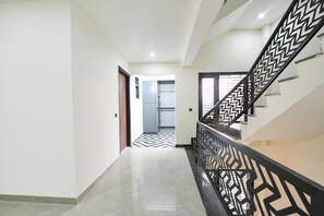 Lobby - Fabhotel Rr Premium (Gurugram)