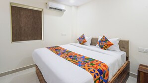 Deluxe Room - Fabhotel Dlf Inn (Hyderabad)
