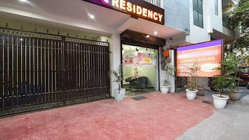 Entrée de l’hébergement