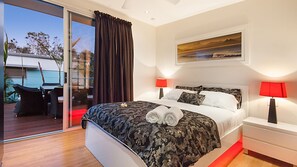 1 habitación, escritorio, tabla de planchar con plancha y wifi 