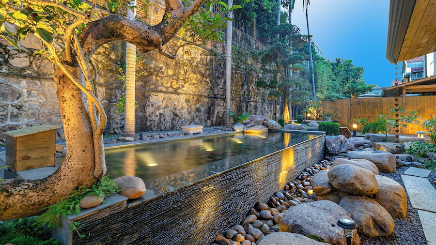 yuhuxiguanjingpinminsu