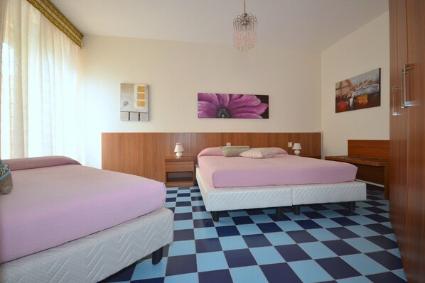 2 عدّة غرف نوم