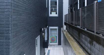 Marine Cove Hatsudai