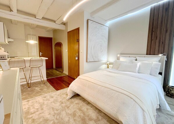 1 soverom, strykejern/-brett, wi-fi og sengetøy