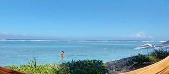 Villa Caroline on the lagoon at La Saline les bains