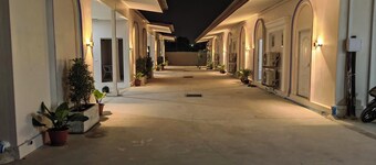 Yusabai Villa Bangpoo