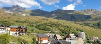 At the foot of the slopes, 4-person apartment, St François longchamp 74