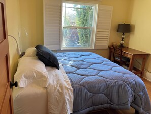 2 quartos, ferros/tábuas de passar roupa, Wi-Fi, roupa de cama