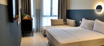 ริช บูทีค โรงแรม วลอเร