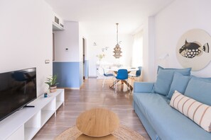 TV - CostaBlancaDreams - Apartment El Sol in Moraira (Moraira)